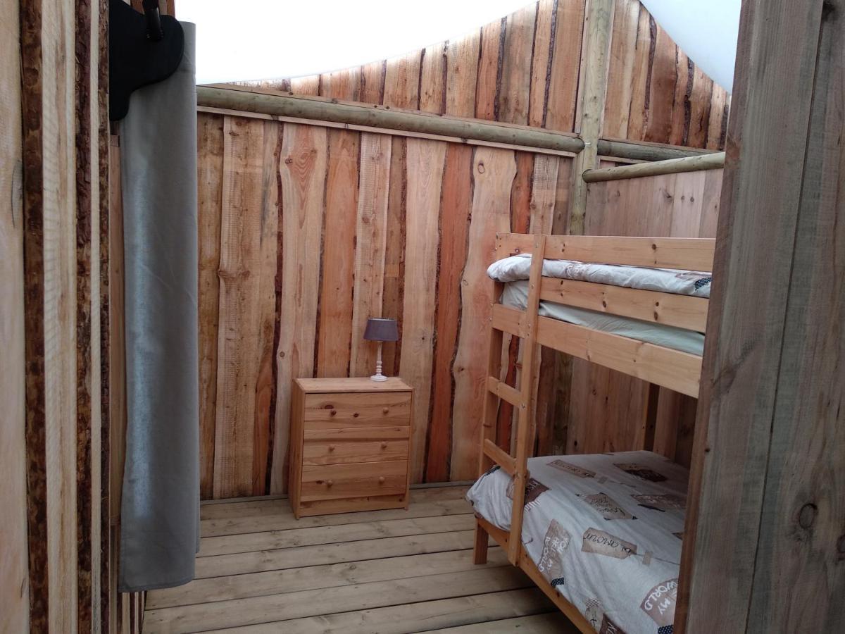 Domaine Ramonjavel, Glamping & Alpaca'S Bed & Breakfast Fongrave Bagian luar foto